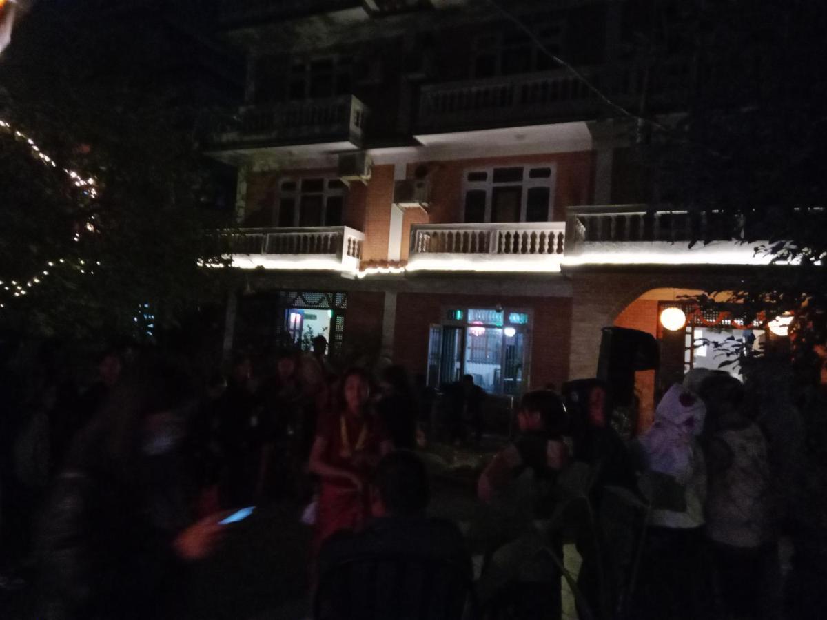 Hotel Lotus Garden Catmandu Exterior foto