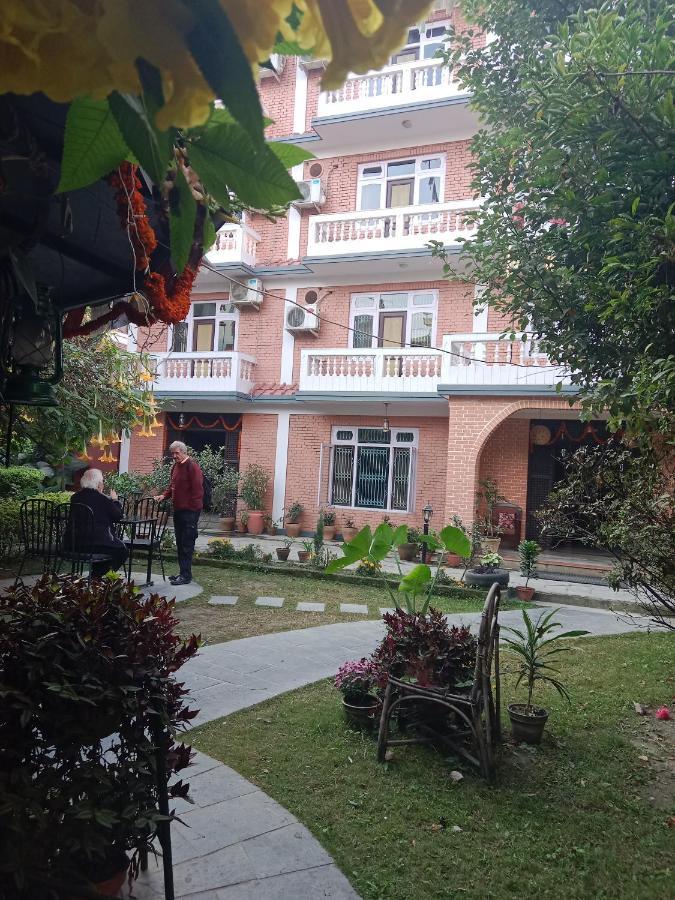 Hotel Lotus Garden Catmandu Exterior foto
