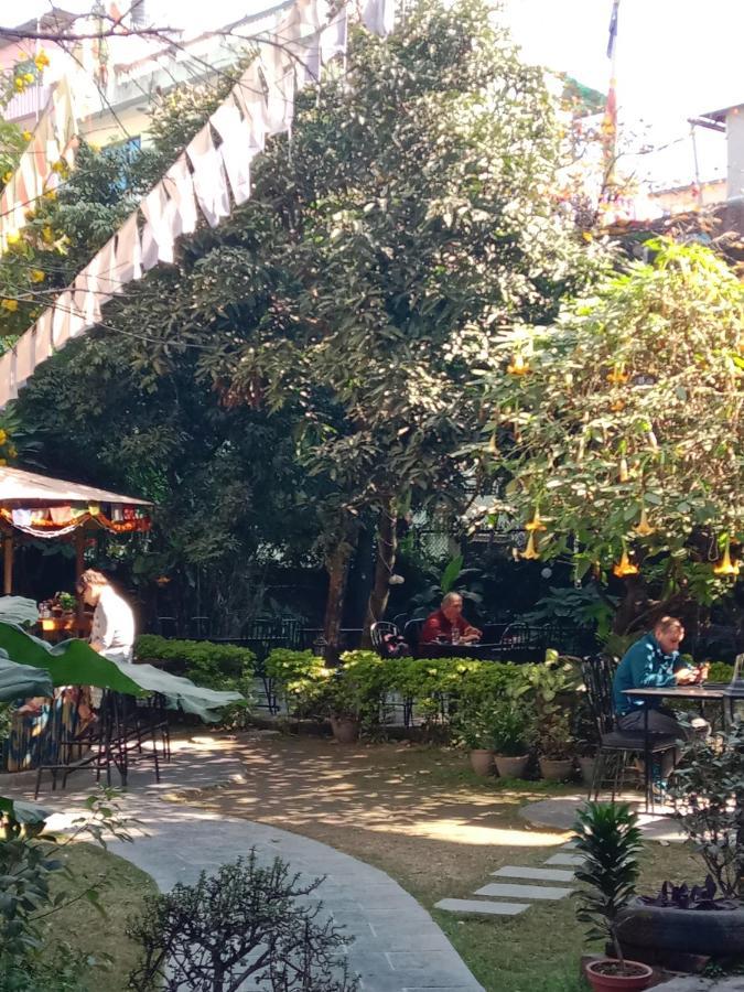 Hotel Lotus Garden Catmandu Exterior foto