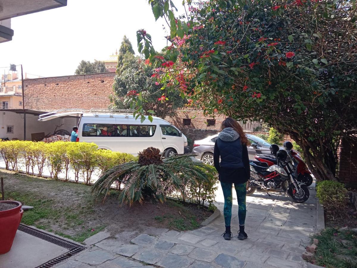 Hotel Lotus Garden Catmandu Exterior foto