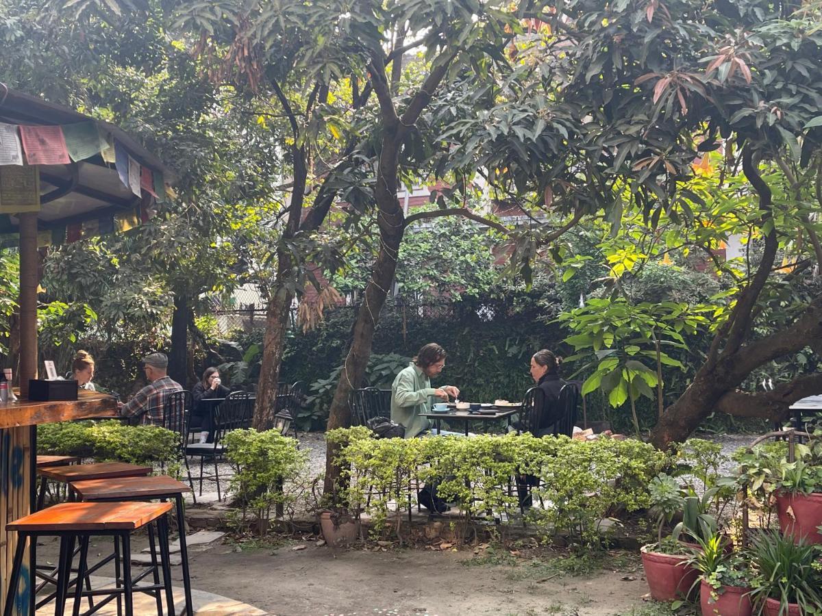 Hotel Lotus Garden Catmandu Exterior foto