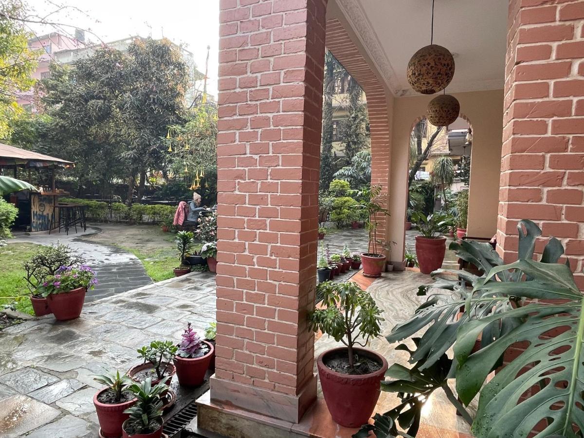 Hotel Lotus Garden Catmandu Exterior foto